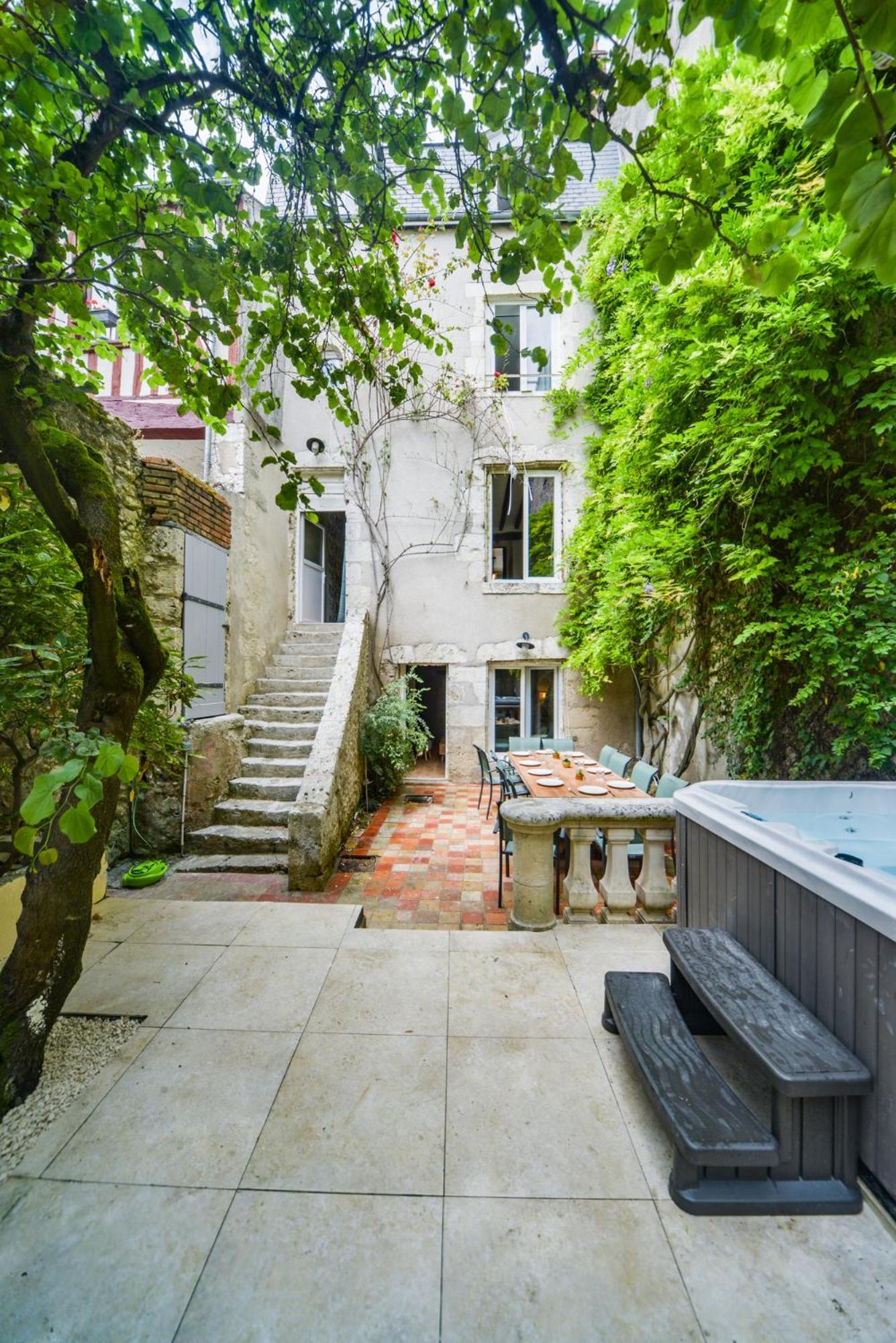Maison Avec Dans L'hypercentre De